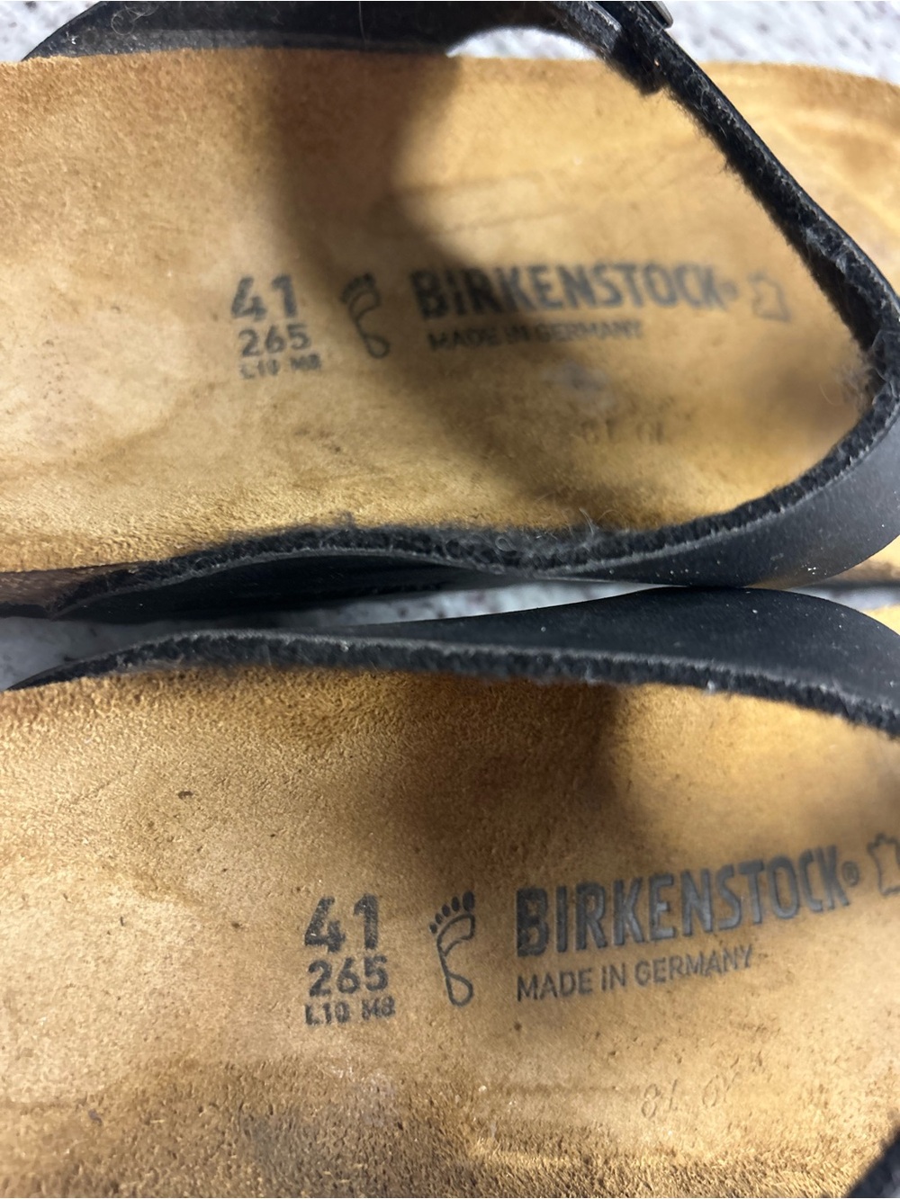 Birkenstock womens Black Gizeh Sandals size 10, mens size 8 - Picture 8 of 8